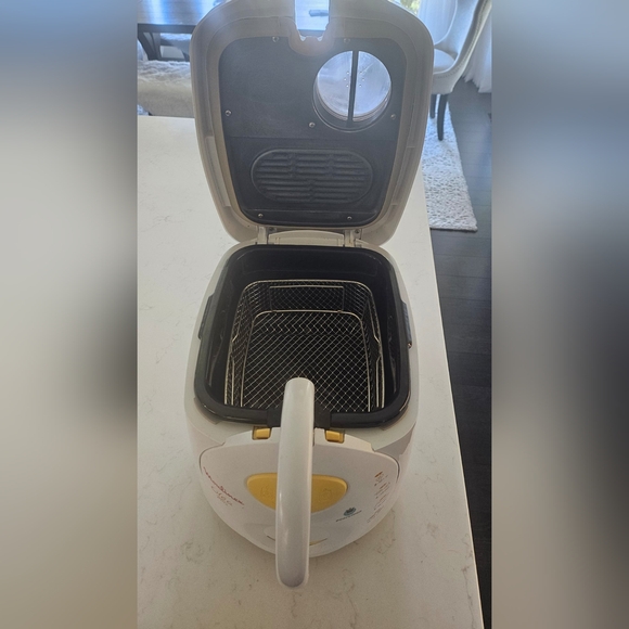 SOLD! Moulinex deep fryer - Picture 3 of 3